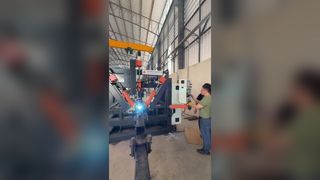 On-site Service in Thailand!
Installation & Training of CNCS400/8000 Pole Shut-Welding Machine