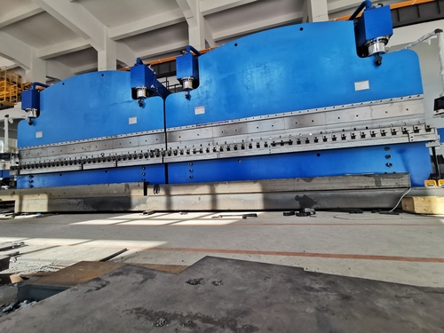 Latest company news about 2-WE67K-650/6000 Tandem Press Bremse ist bereit für den Versand nach Ägypten