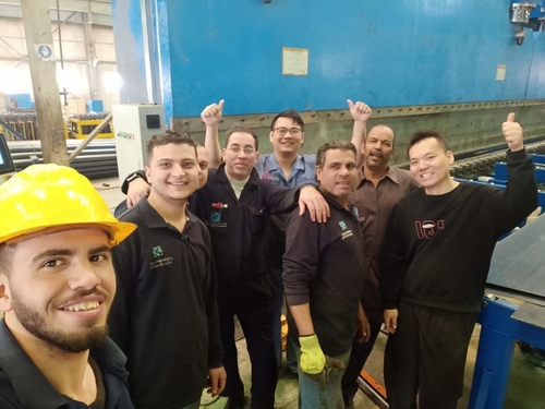 Latest company news about Beendete Tandembremse der presse 2-WE67K-650/6000 Installation und in Ägypten erfolgreich beauftragen