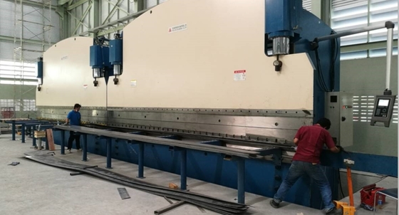 Good price Leuchtstiel, Hochmast-Stiel-Biege-Maschine 2-WE67K-400/6000 Online