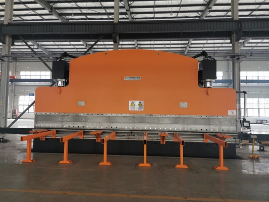 Good price 8200mm 45 Kw Cnc Hydraulische Druckbremsmaschine Automatisches Kohlenstoffstahl Online