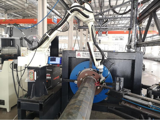 350mm 2000mm automatisches Roboterschweißgerät für hellen Polen