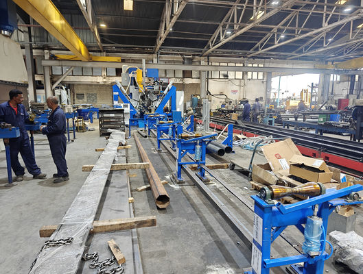 HM600/12000 Hochmast- und Monopol-Nassschweißmaschine