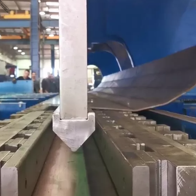 Schwerlast 2×650Ton 7M CNC Tandem Press Bremse für die Produktion von langen Spitzen und achteckigen Leichtstäben