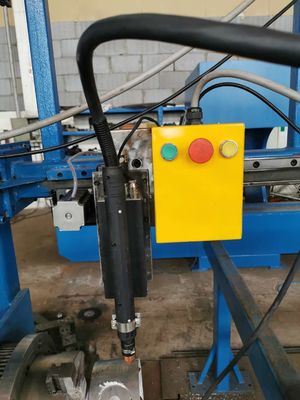 CNC-Leichtpol-Türschneidemaschine, maximaler Durchmesser 350 mm, maximale Schneidlänge 2000 mm