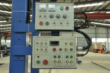 Hocheffiziente Lichtpole-Maschine, Hochmast-Gantry-Schweißmaschine für große Rohre / Rohre